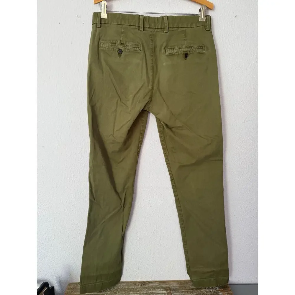 Gap Men’s Essential Khaki Chino Pants Size 31x32 Slim Fit Cotton Stretch Casual